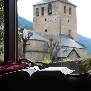 Ostau 3*, Garós España